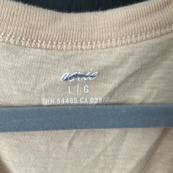 aerie long sleeve tee - Picture 3 of 3